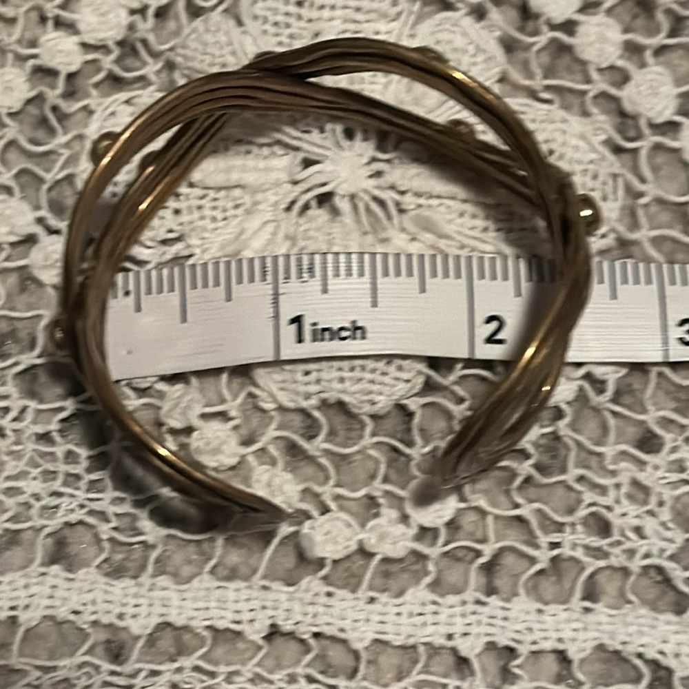 🌺 Brass Lace Tribal Bracelet - Picture 5 of 8